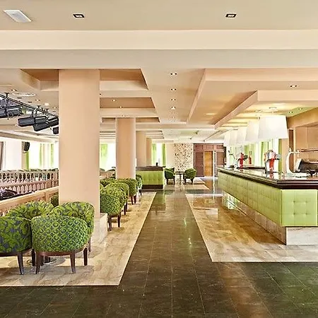 Protur Monte Safari 4* Кала Миллор